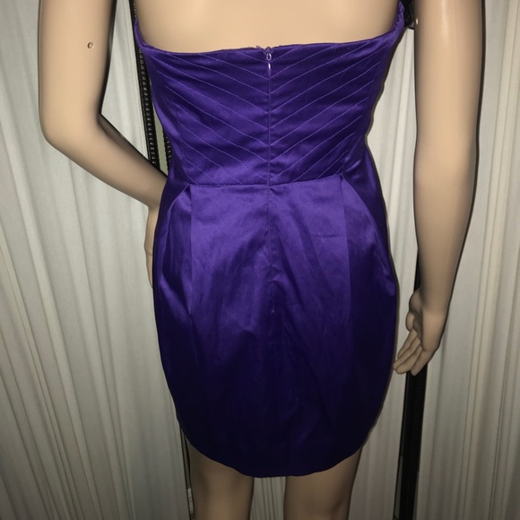 Satin Violet Sleeveless Dress - Picture 3 of 5